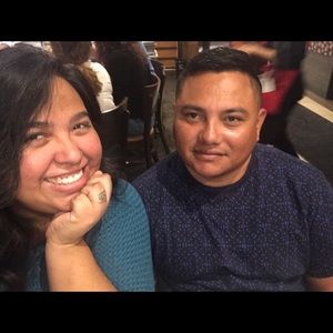 Meet your Posher, Gloria